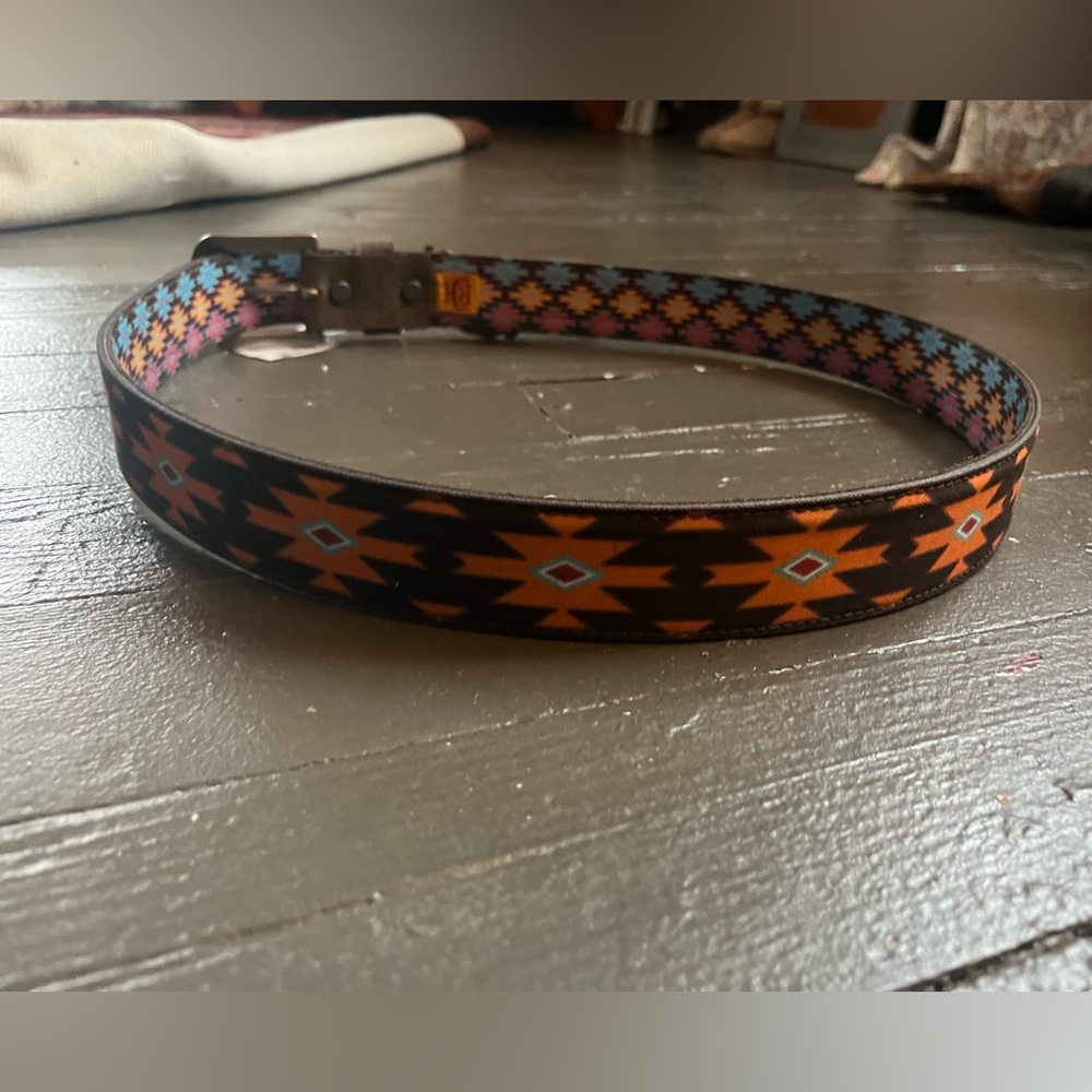 Mens Red Dirt Hat leather belt size 42